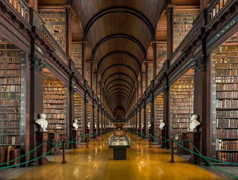 Scoprire un Lato Diverso di Dublino in Nave