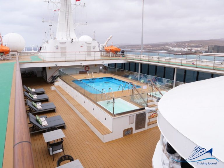 World Voyager Pool