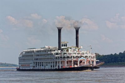 Naissance American Queen Voyages
