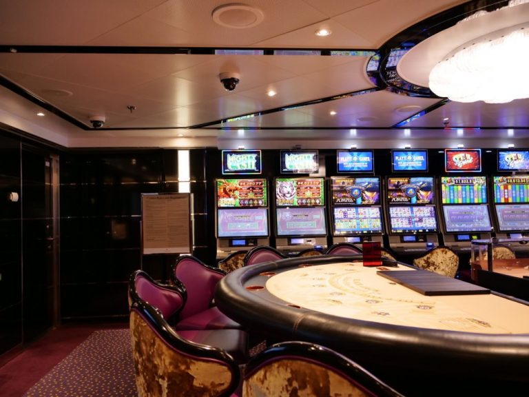 Seabourn Ovation Casino