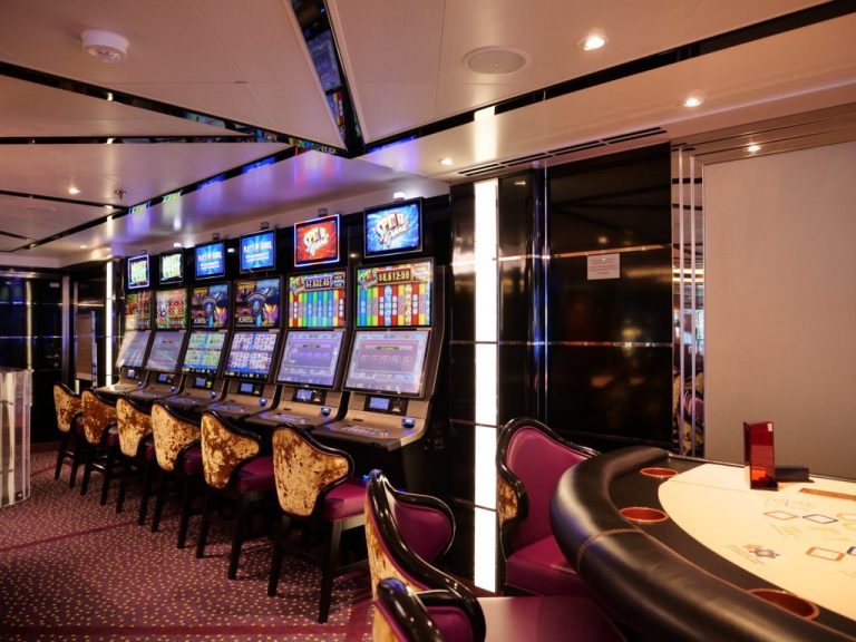 Seabourn Ovation Casino