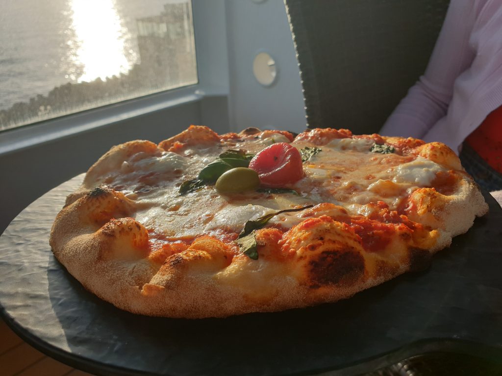 Pizzería Spaccanapoli: la excelente pizza en Silversea