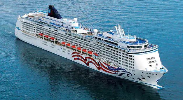 ncl-pride-of-america-returns-to-service-in-hawaii