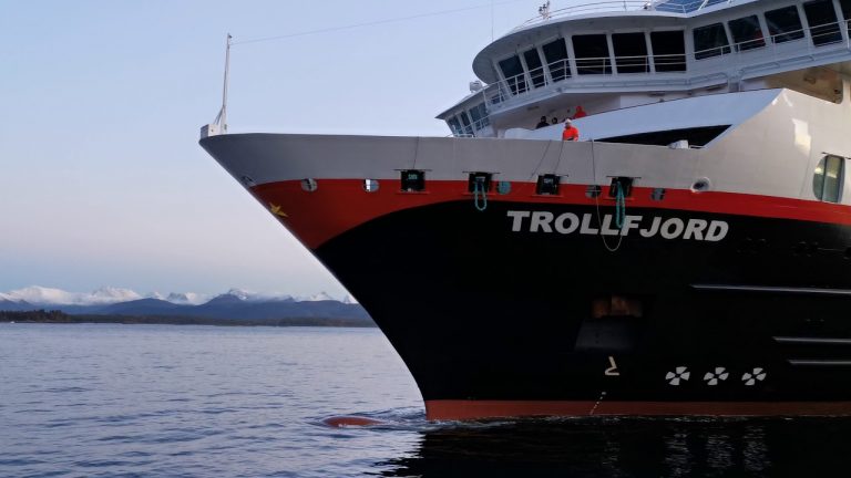 MS Trollfjord Hurtigruten