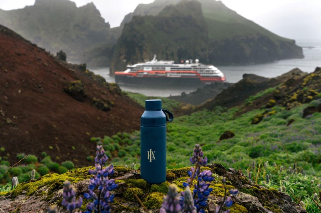 hx-and-ocean-bottle-join-forces-against-pollution