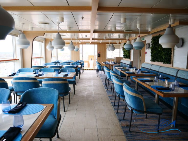 Ocean_Albatros_Fridjof_Nansen_Restaurant