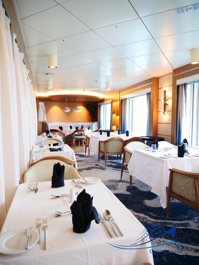 Ocean_Albatros_Jens_Munk_Restaurant