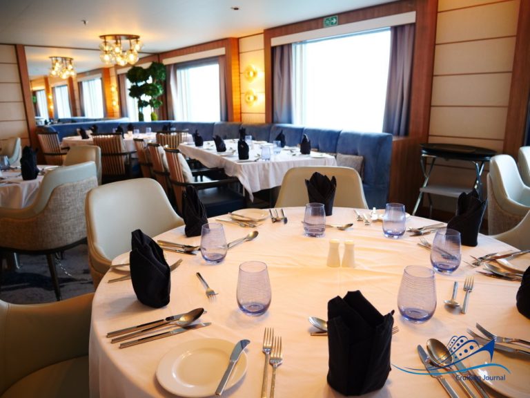 Ocean_Albatros_Jens_Munk_Restaurant