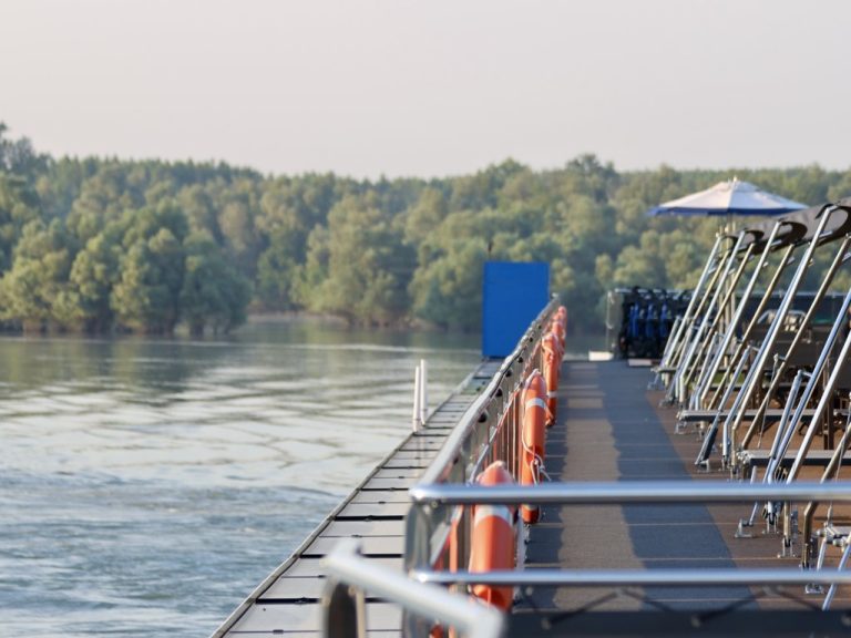 River mood on the sundeck