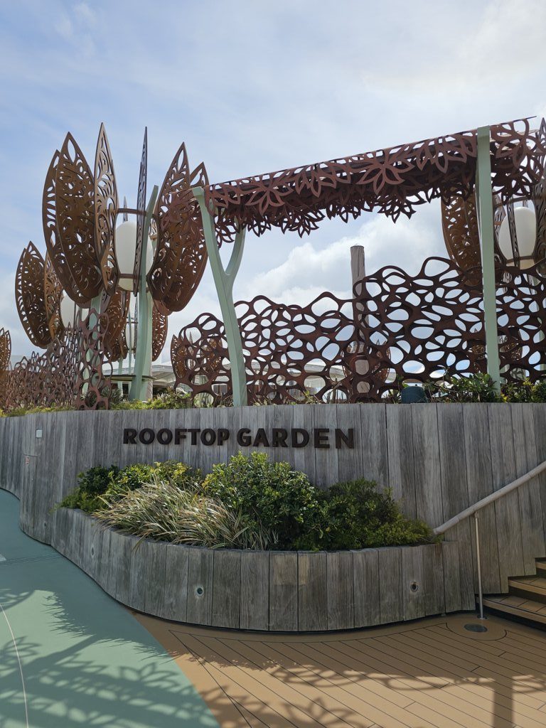 Rooftop_Garden_Celebrity_Edge