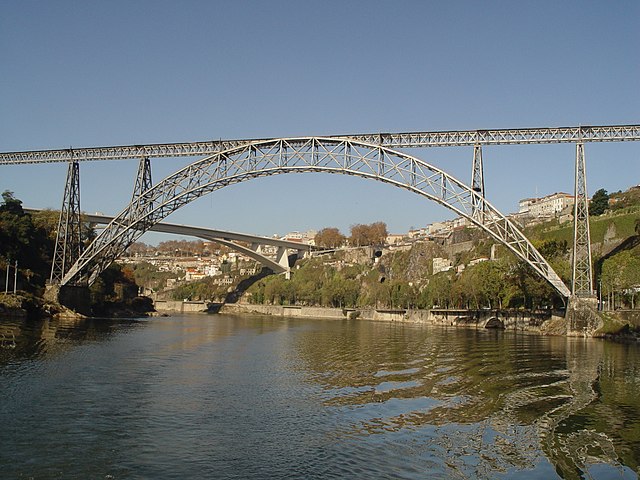 vila-nova-de-gaia-entre-historia-vinho-e-vistas-unicas