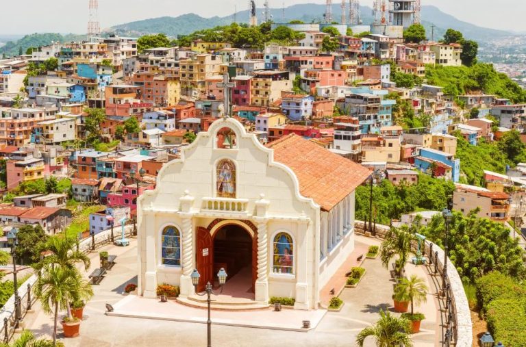 Guayaquil, Ecuador_Crystal