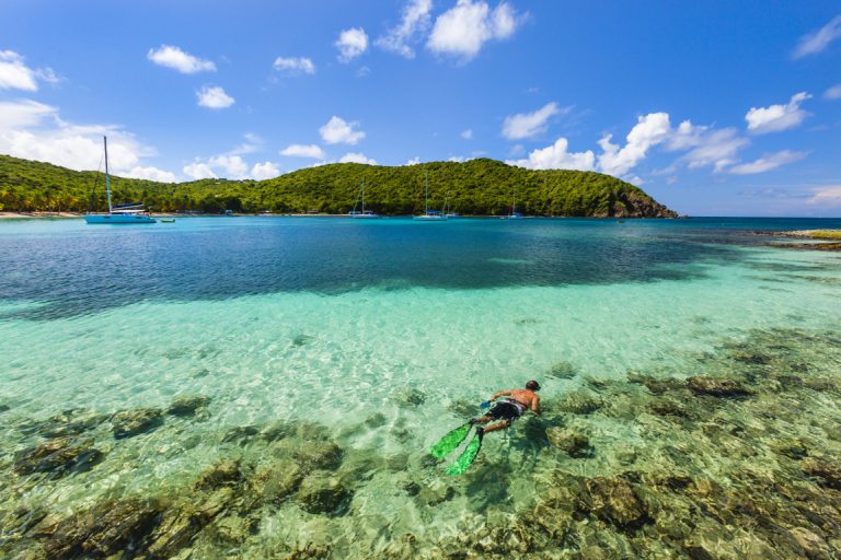 emerald-azzurra-torna-ai-caraibi-per-linverno-2025-26