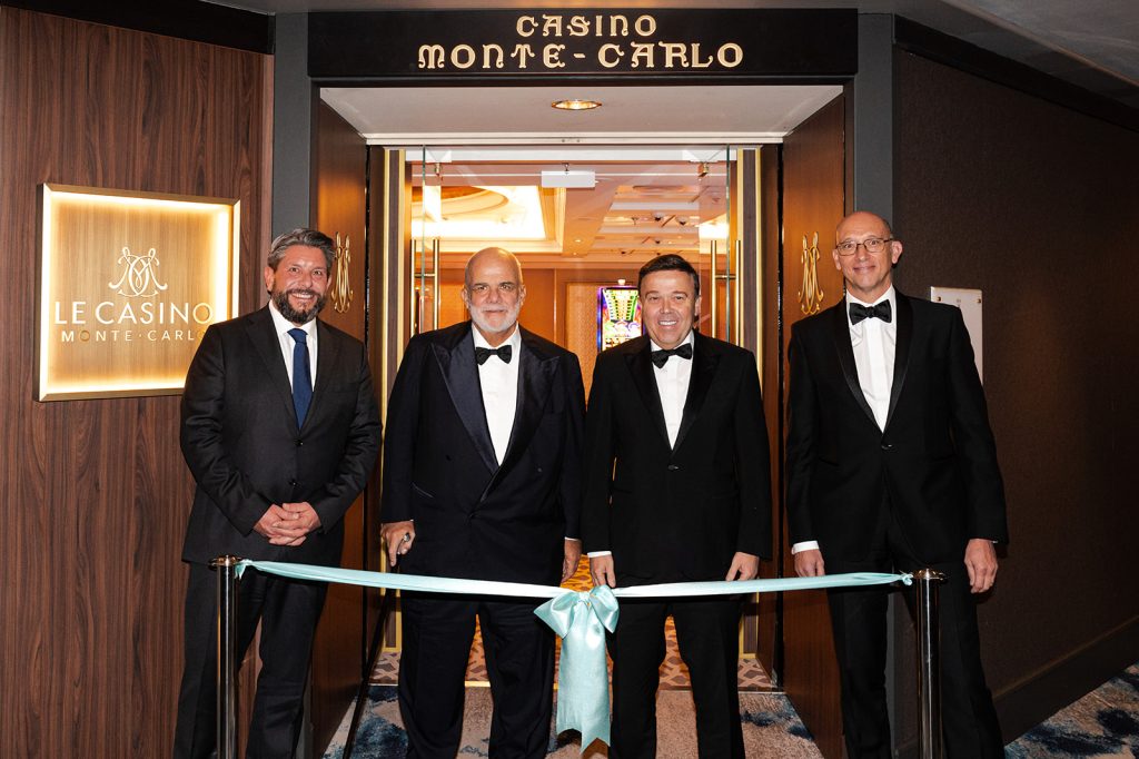 crystal-cruises-das-erste-casino-de-monte-carlo-auf-see