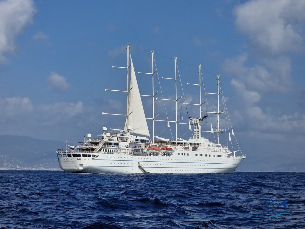 windstar-revamps-wind-surf-a-new-glow-to-the-seas