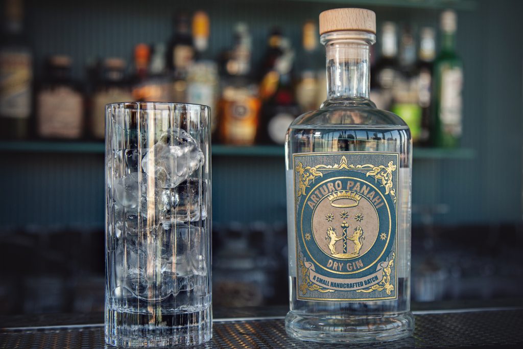 arturo-panahi-dry-gin-two-unique-labels