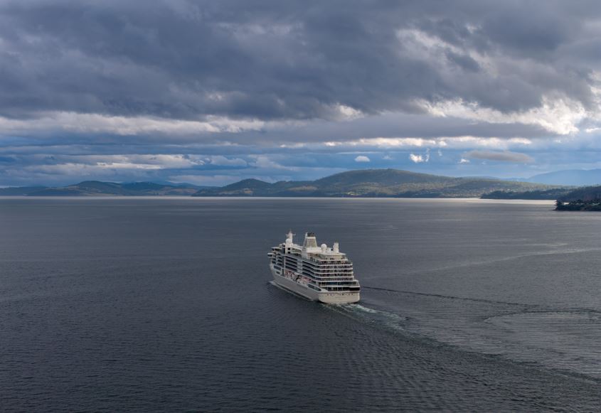 silversea-luxury-and-adventure-at-sea