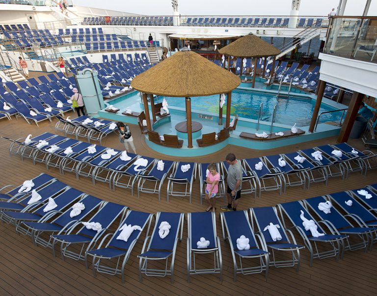 Carnival Sunshine's Lido Deck