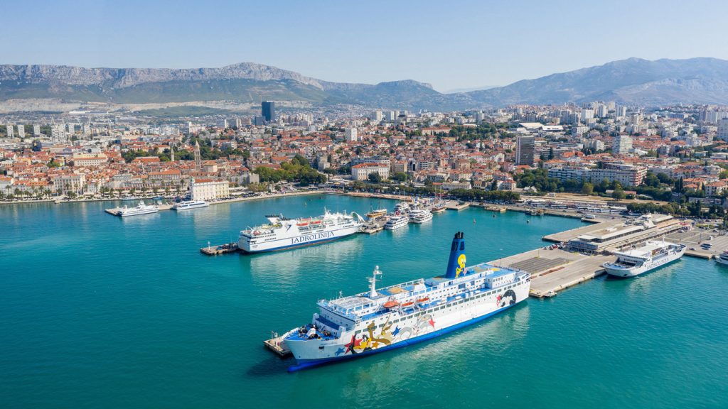 medcruise-and-adrijoroutes-more-sustainable-tourism