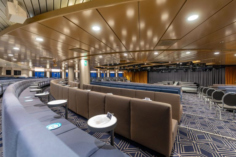 Atlantik Showlounge