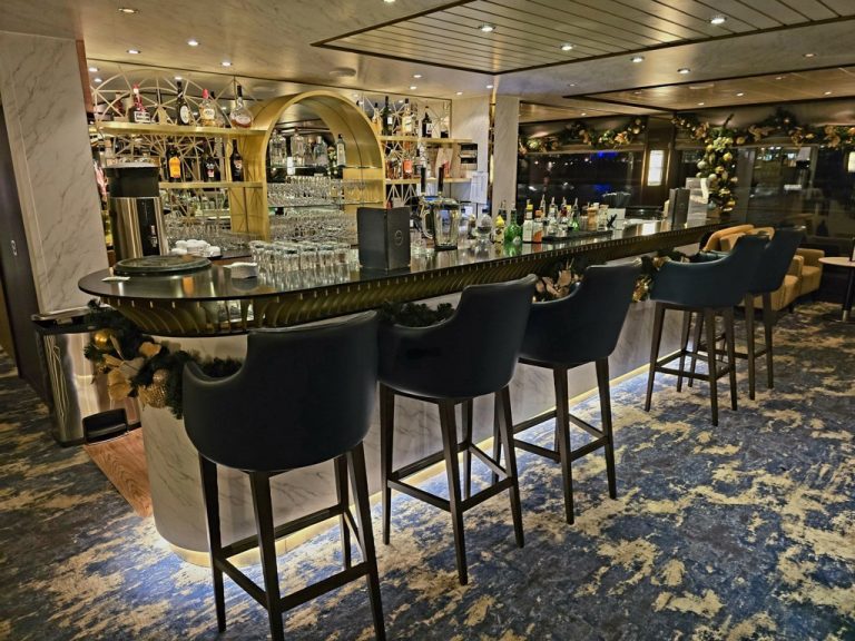 Main Lounge Bar