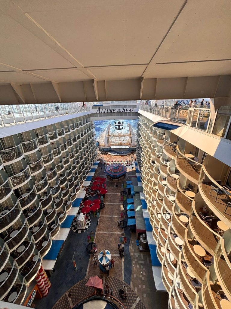 Royal Promenade