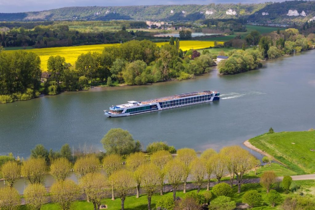amawaterways-launches-the-wellness-cruises