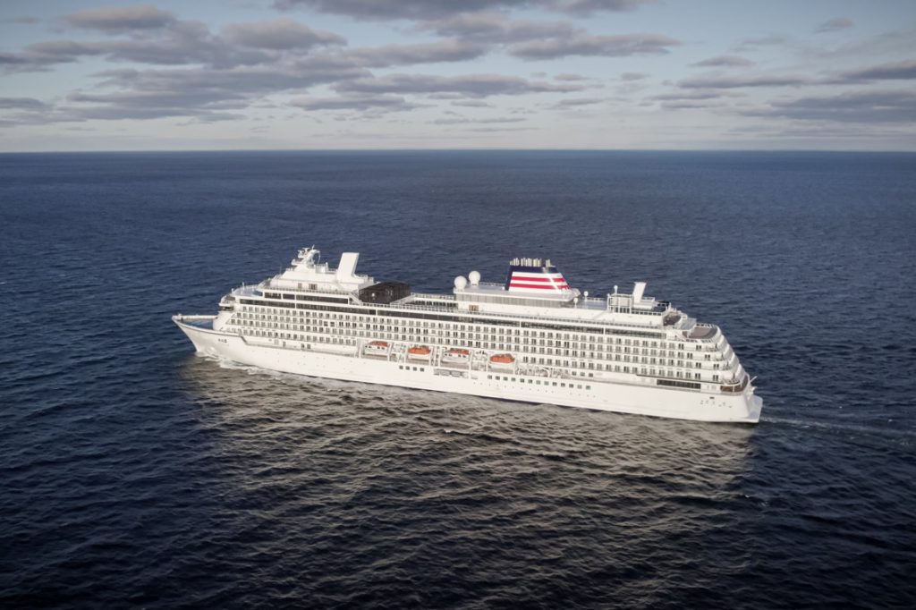 livraison-officielle-du-asuka-iii-a-nyk-cruises