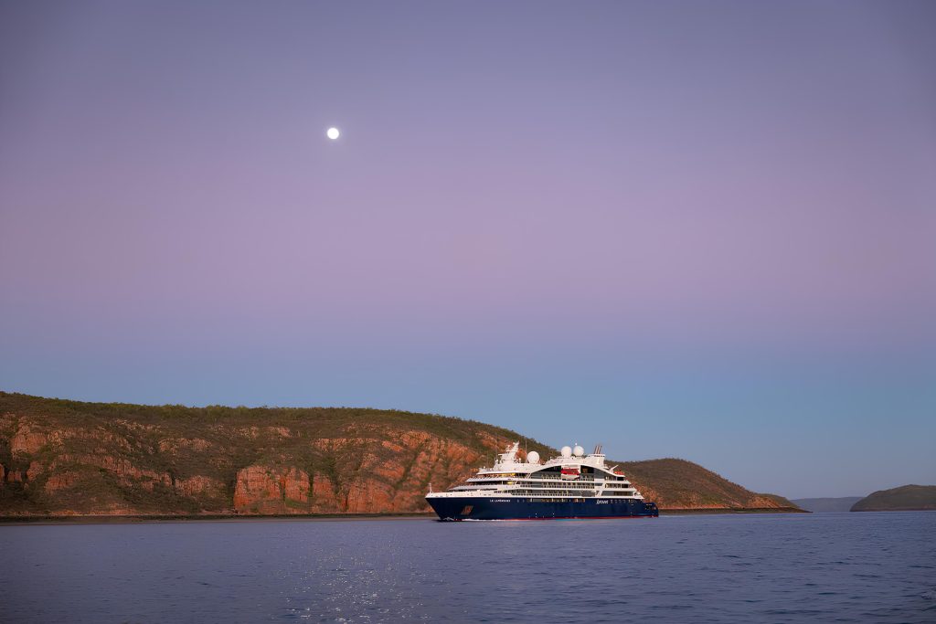 ponant-die-totale-sonnenfinsternis-auf-einer-kreuzfahrt
