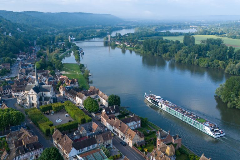 Tauck_cruising_Seine_Courtesy of Tauck