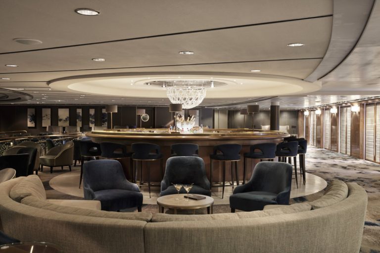 Crystal Symphony Starlight Bar