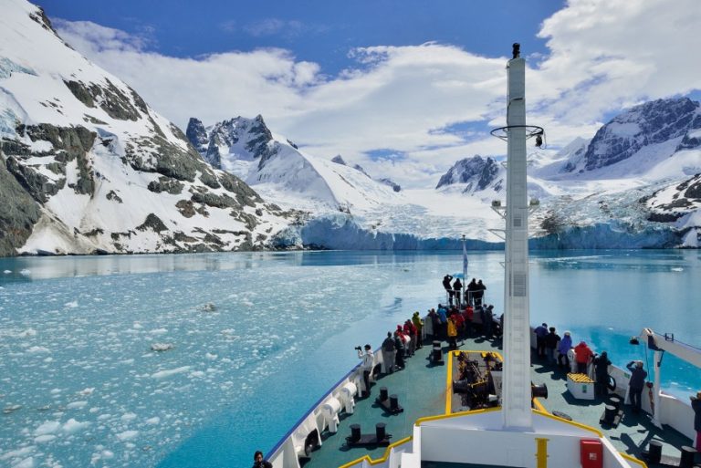 Drygalski Fjord, South Georgia_Credit Martin van Lokven - Oceanwide Expeditions