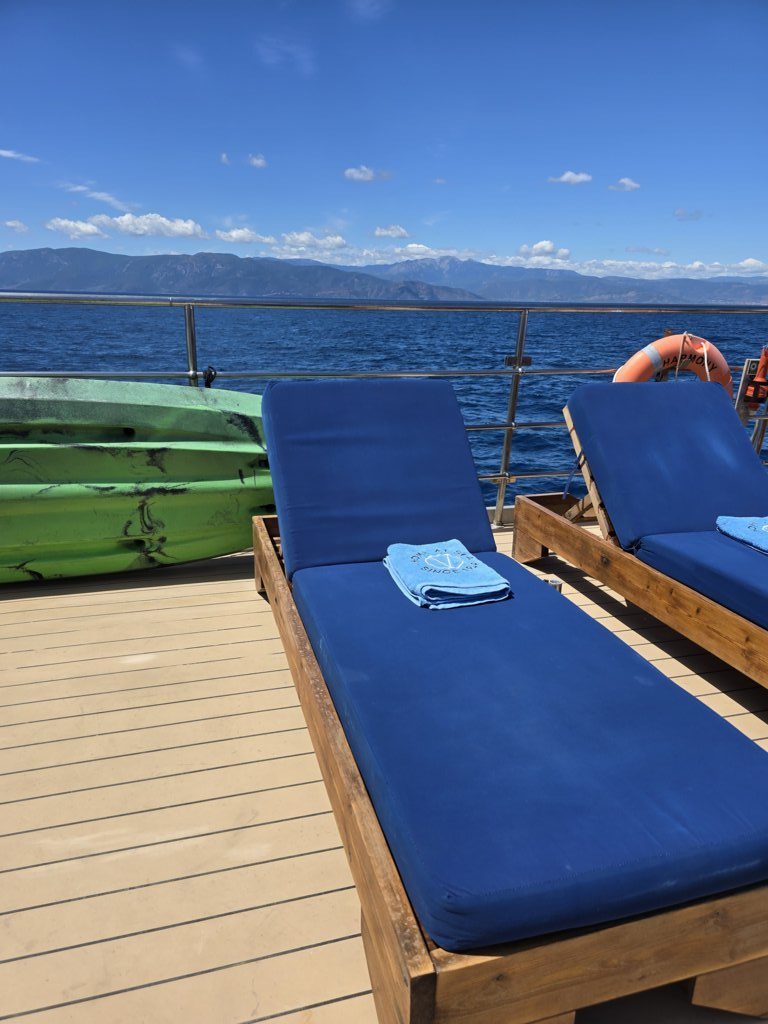 Harmony G Sun Deck