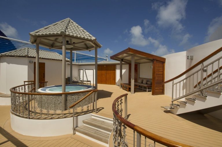norwegiandawn-three-bedroomgardenvilla-terrace-staterooms