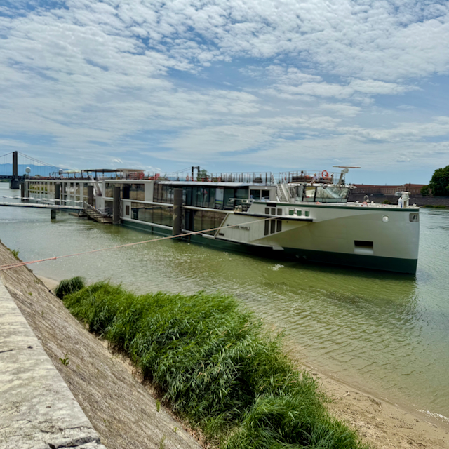 riverside-a-luxury-cruise-experience-every-nautical-mile