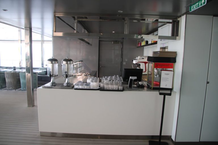 Aqua Cafe_Emerlad Azzurra