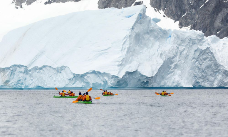 Kayaking_