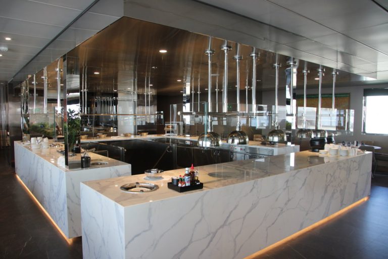 La Cucina Dining_Emerald Azzurra