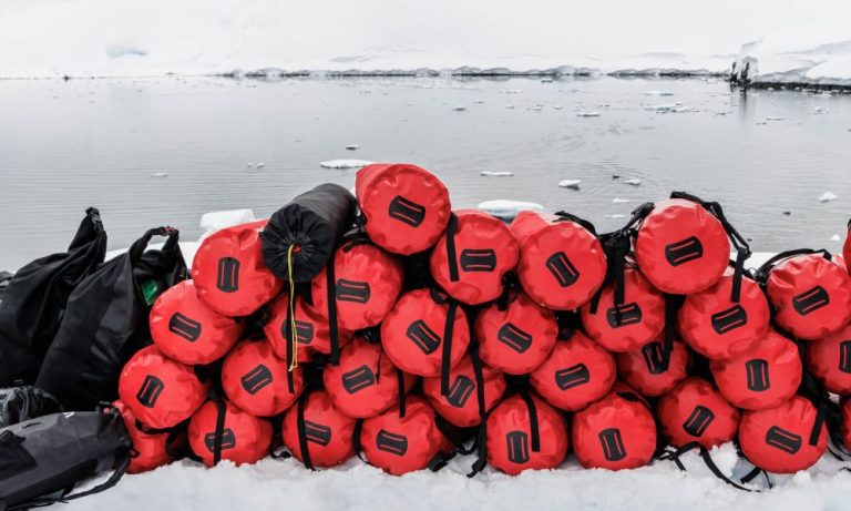 Open Air Camping in the Antarctic_