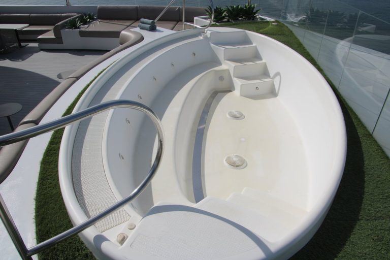 Spa Pool_Emerald Azzurra