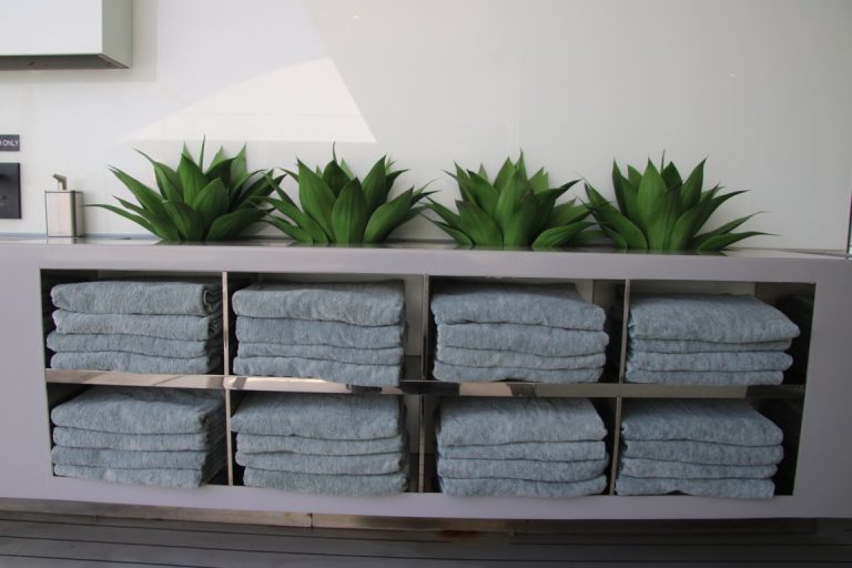 Sun Deck_Emerald Azzurra