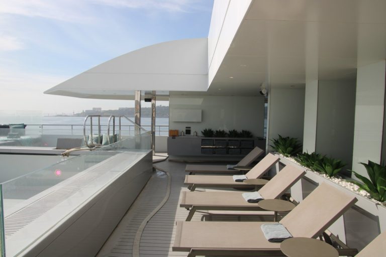 Sun Deck_Emerald Azzurra