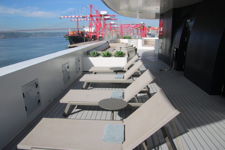 Sun Deck_Emerald Azzurra