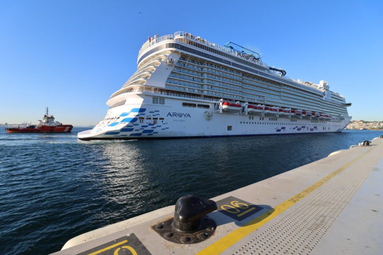 AROYA approaching Galataport Istanbul