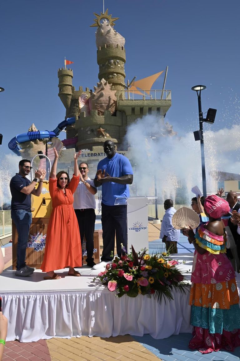 Carnival_Cruise_Line_Celebration_Key_Suncastle (1)