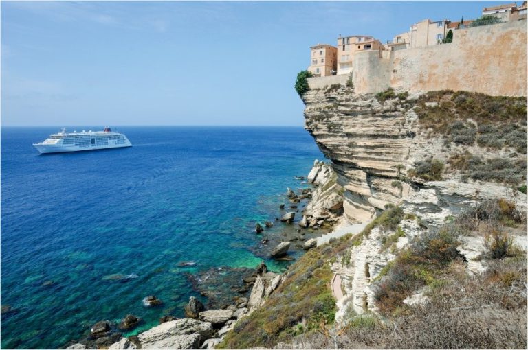 MS EUROPA 2 vor Bonifacio, credit to Hapag-Lloyd Cruises