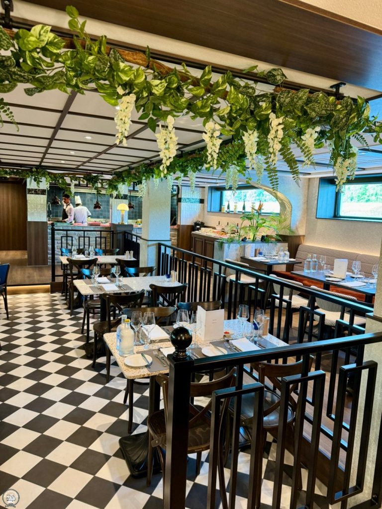 Moments_Restaurant