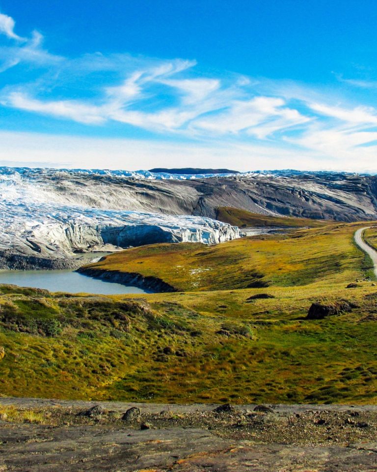 Reindeer Glacier - one of Kangerlussuaq s most iconic sights_ALbatros