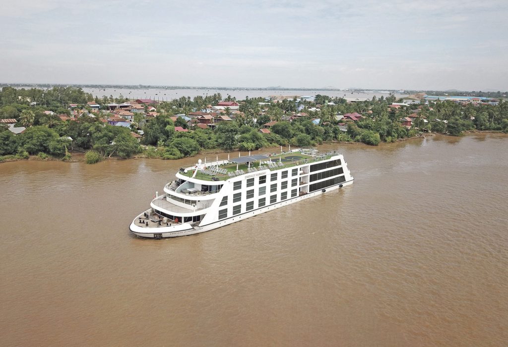 emerald-cruises-24-days-along-the-mekong