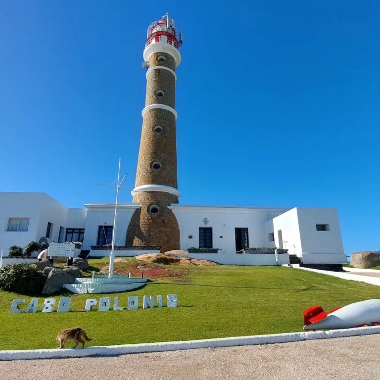 Cabo polonio_faro